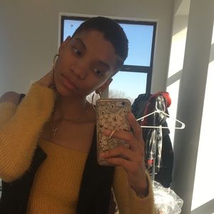 Meet your Posher, Anissa